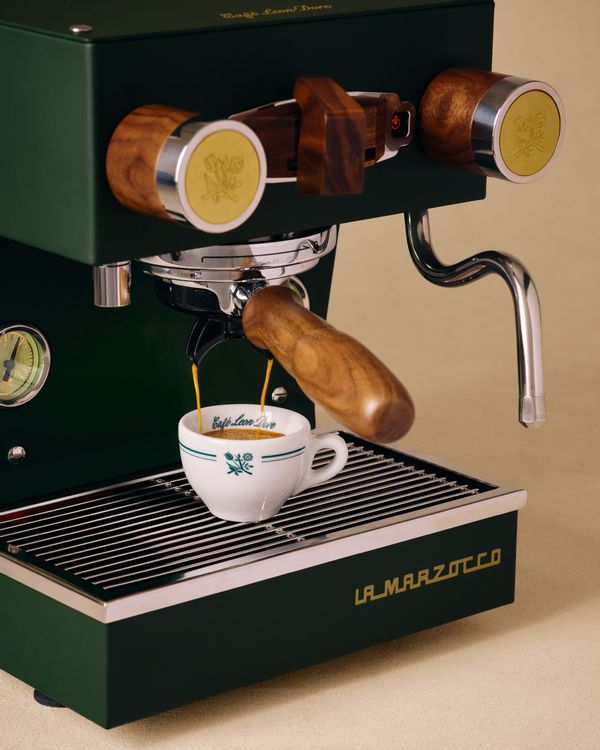 Café Leon Dore / La Marzocco Linea Micra
