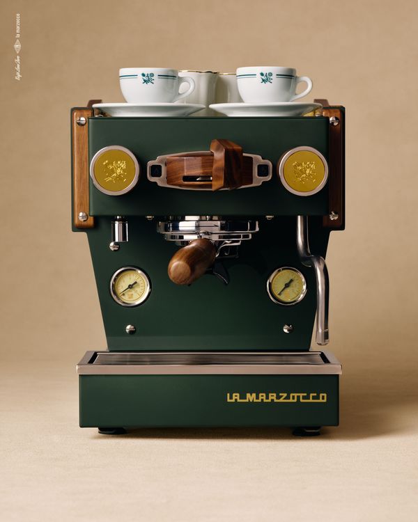 Café Leon Dore / La Marzocco Linea Micra
